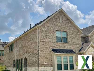 Photo 3 bd, 3 ba, 2095 sqft Townhome for rent - Flower Mound, Texas