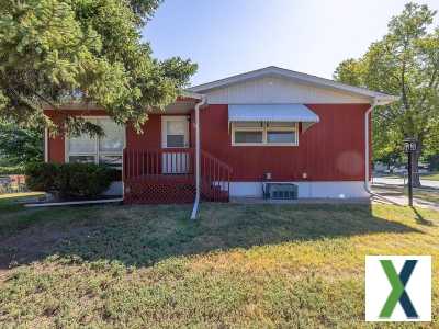 Photo 4 bd, 2 ba, 2068 sqft Home for sale - Rapid City, South Dakota