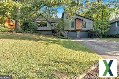 Photo 3 bd, 2 ba, 1633 sqft Home for sale - Acworth, Georgia