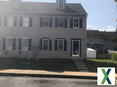 Photo 3 bd, 2 ba, 2000 sqft House for rent - Lebanon, Pennsylvania