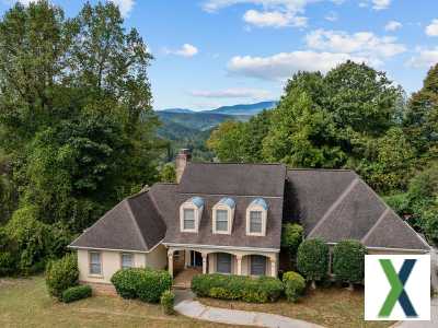 Photo 5 bd, 5 ba, 5962 sqft Home for sale - Oak Ridge, Tennessee