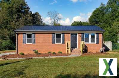 Photo 1 bd, 2 ba, 989 sqft House for sale - Lexington, North Carolina