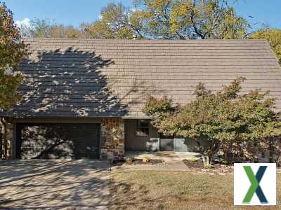 Photo 5 bd, 3 ba, 1978 sqft Home for sale - Bixby, Oklahoma