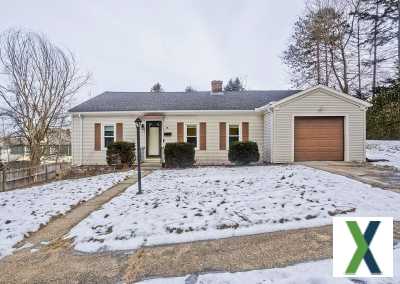 Photo 2 bd, 1 ba, 988 sqft Home for sale - Palmer, Massachusetts