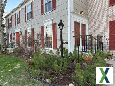 Photo 3 bd, 3 ba, 1728 sqft Condo for sale - Rochester Hills, Michigan